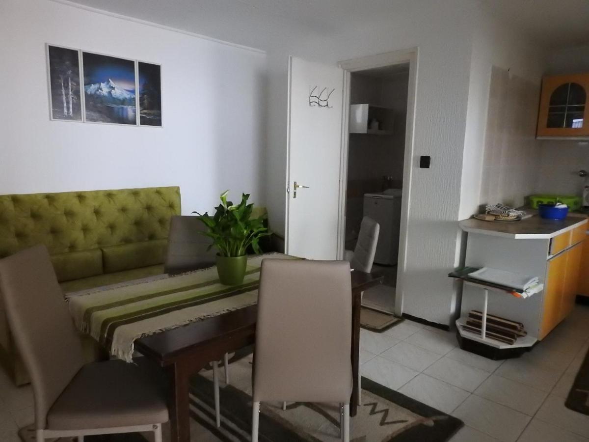 Haus Gizella Hotel Harkány Buitenkant foto