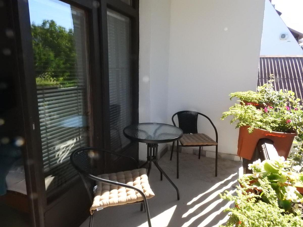 Haus Gizella Hotel Harkány Buitenkant foto