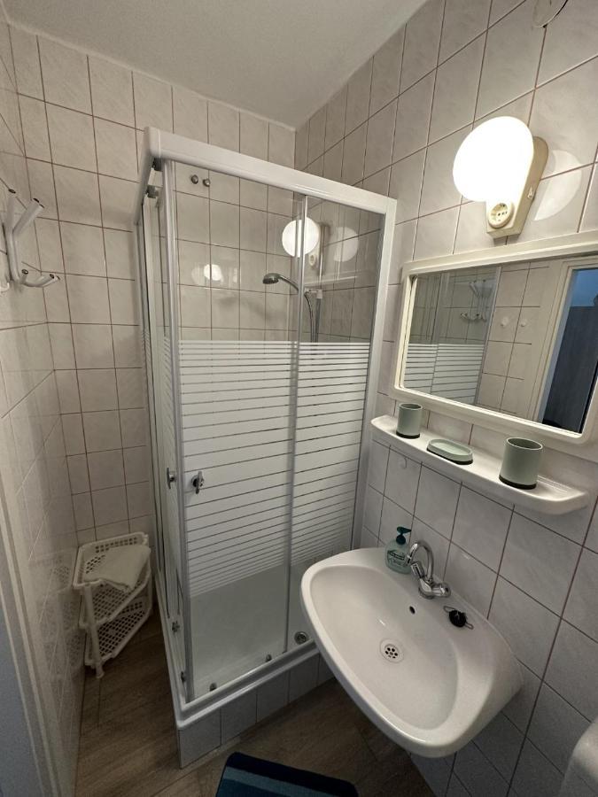 Haus Gizella Hotel Harkány Buitenkant foto